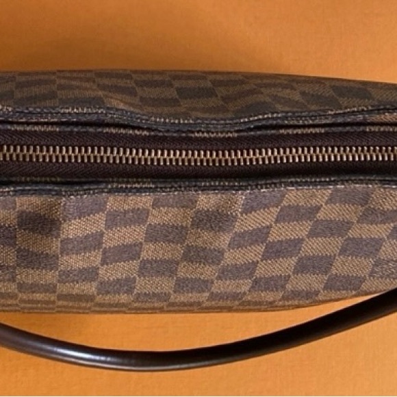 Louis Vuitton Damier Ebene Looping GM Shoulder Bag - Picture 8 of 17